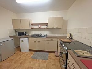 Photo 15- click for photo gallery